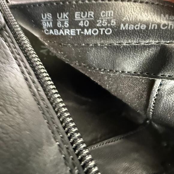 Naturalizer Cabaret Moto Ankle Boot Women's Size 9 Black Ankle Lug Sole Bootie - Picture 9 of 10